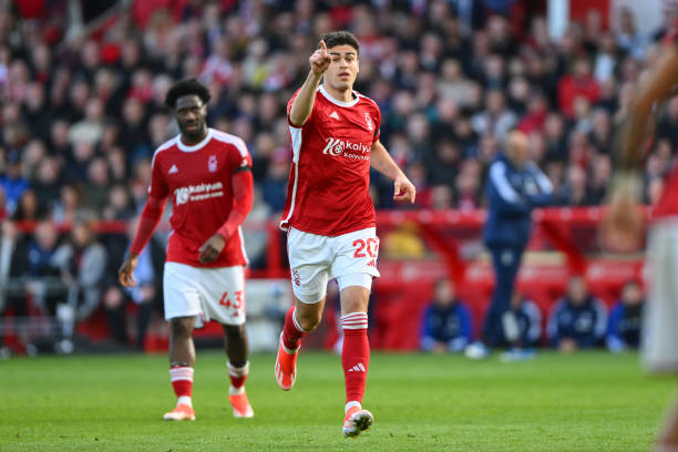 HWG！罗马诺：布莱顿边锋奥斯曼租借加盟欧塞尔，含选择买断条款.